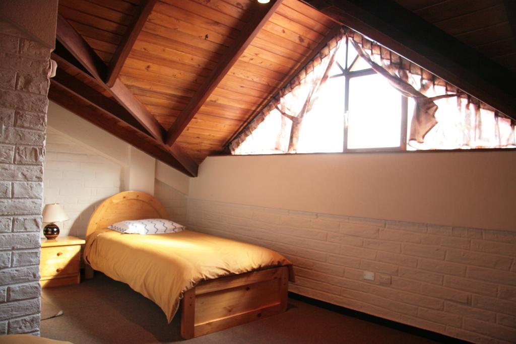 Apartamentos Los Quipus Кіто Номер фото