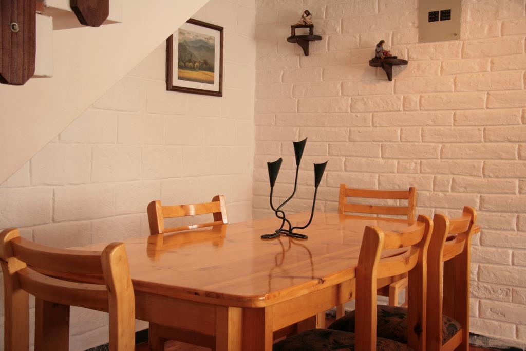 Apartamentos Los Quipus Кіто Номер фото