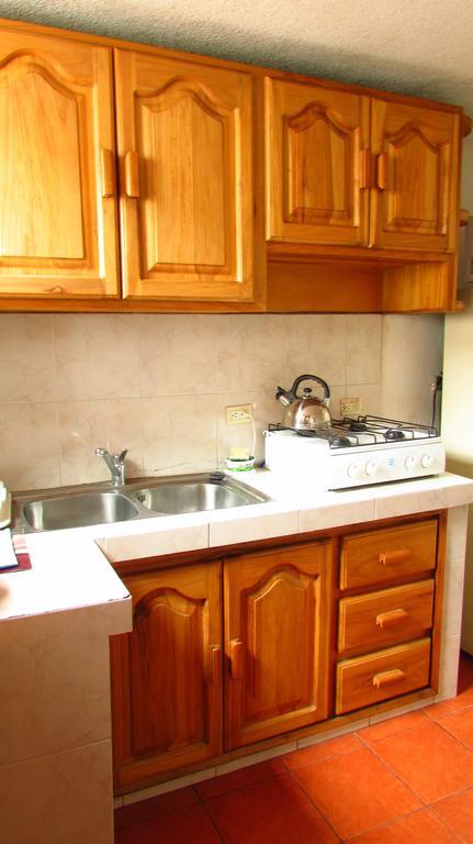 Apartamentos Los Quipus Кіто Номер фото