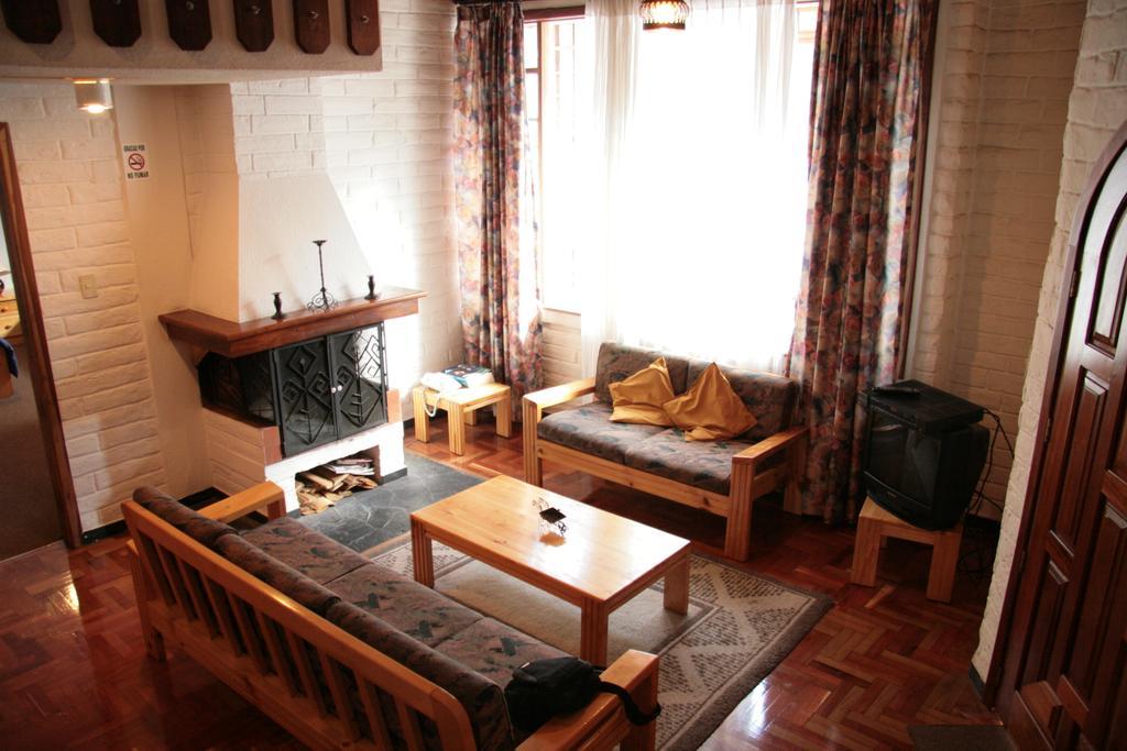 Apartamentos Los Quipus Кіто Номер фото