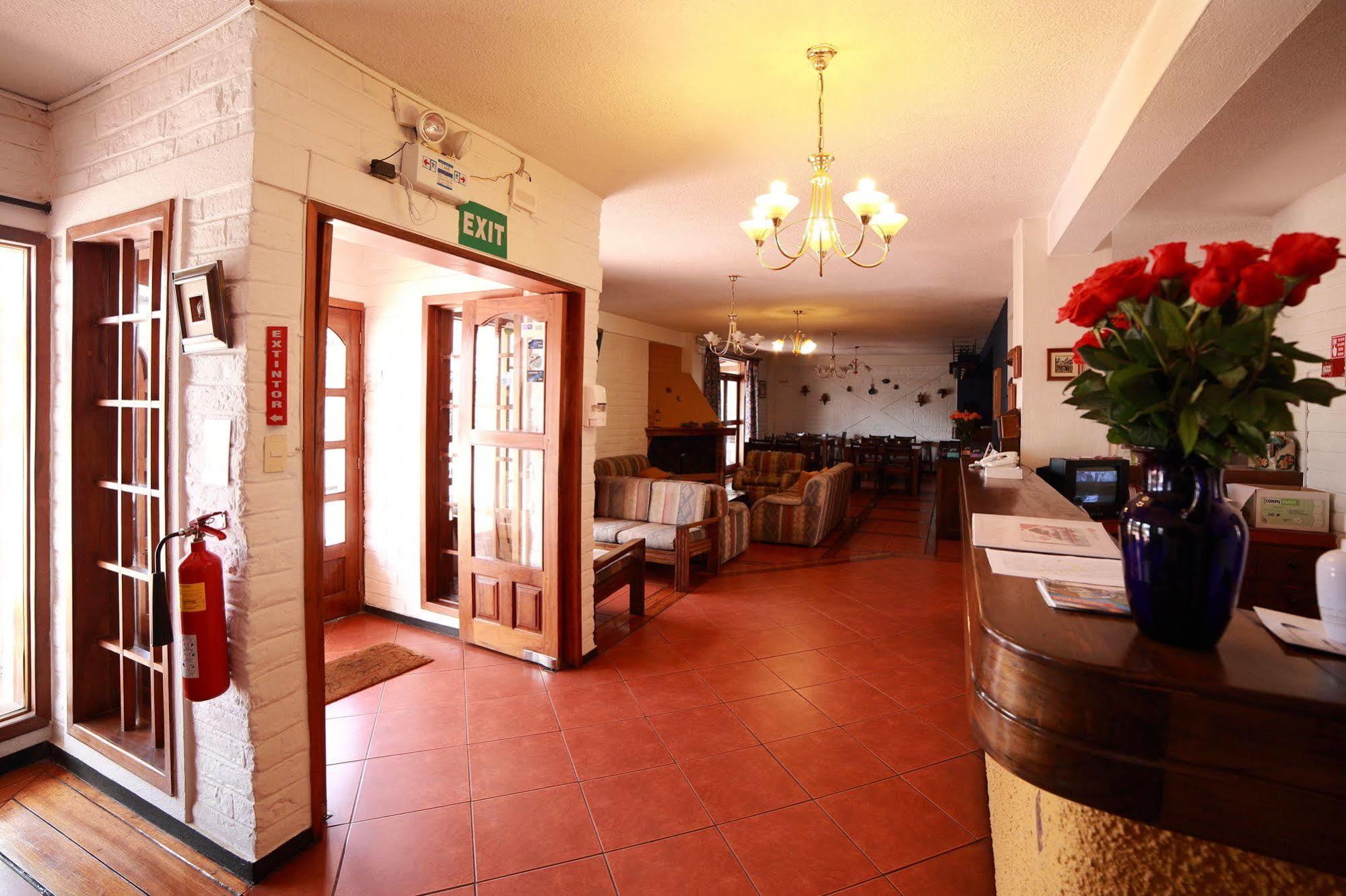 Apartamentos Los Quipus Кіто Екстер'єр фото
